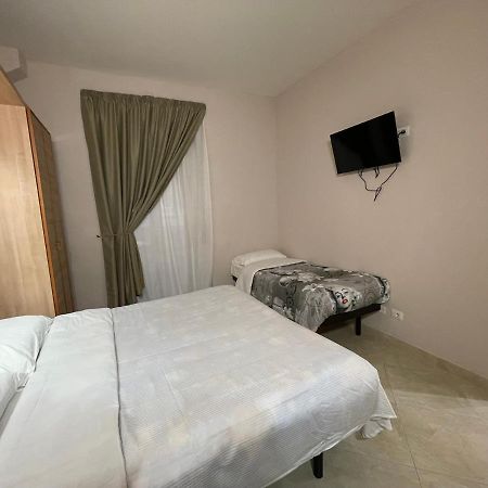 Ambasada Suite Rom Exteriör bild