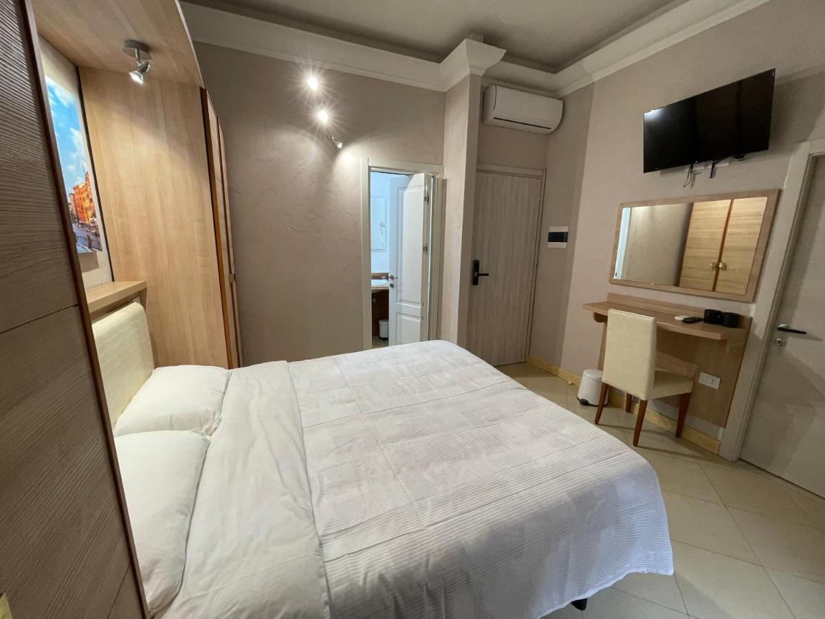 Ambasada Suite Rom Exteriör bild