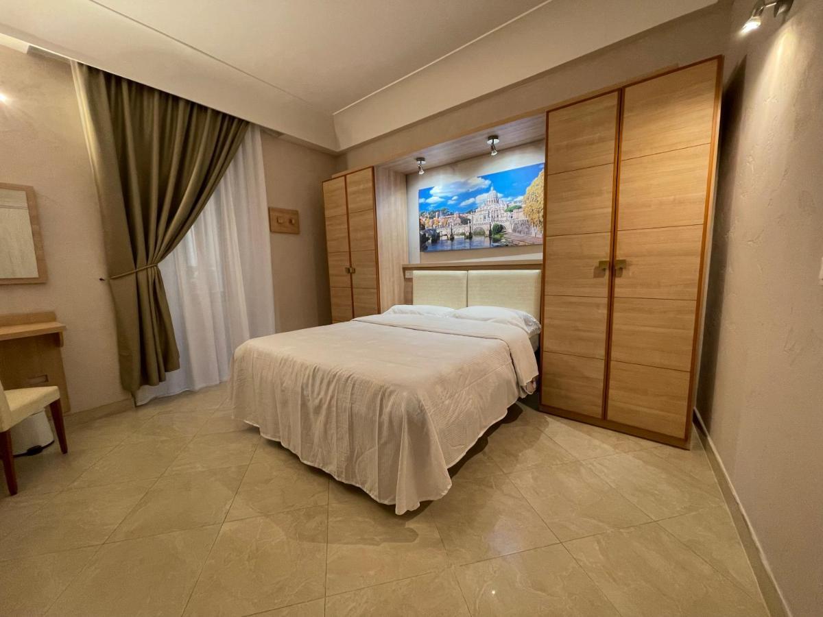 Ambasada Suite Rom Exteriör bild